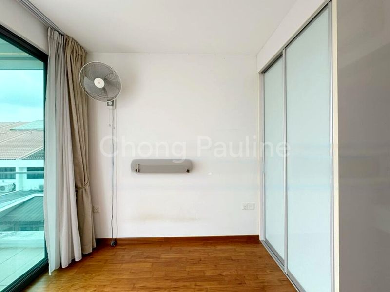 2 Bed Condo for Sale in  Isuites @ Palm - Image 5
